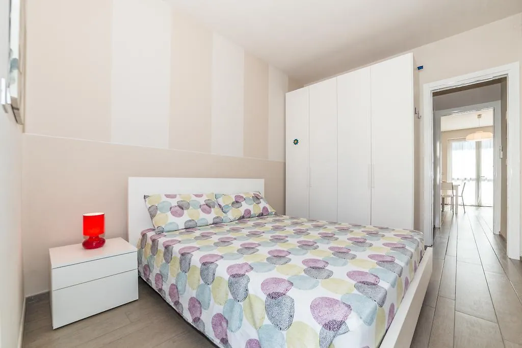 Apartment Appartamenti Area 123 Diano Marina Italy