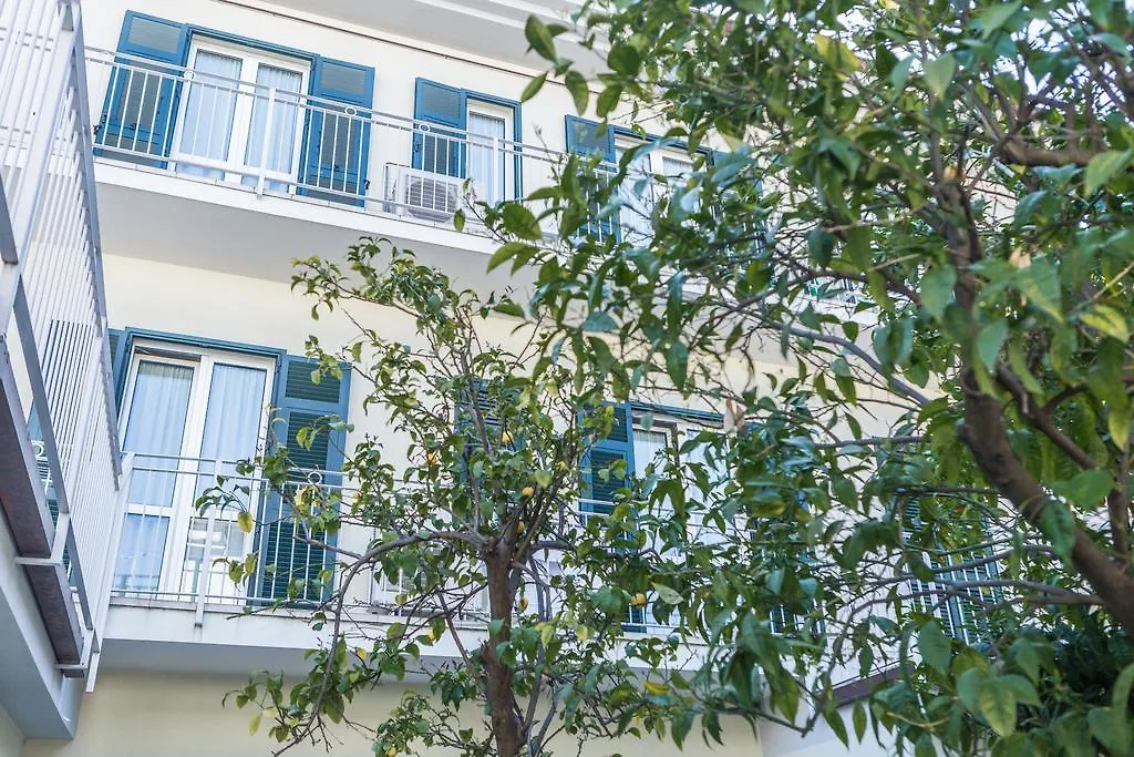 Apartment Appartamenti Area 123 Diano Marina Italy