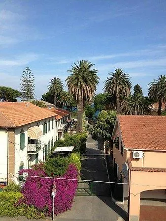 Apartment Appartamenti Area 123 Diano Marina Italy